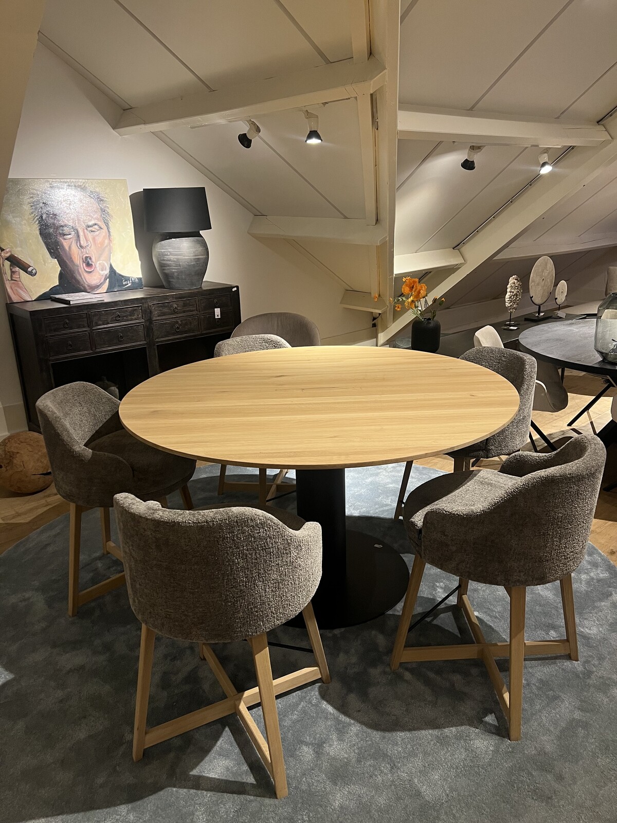 buddha dining set met lena chair 