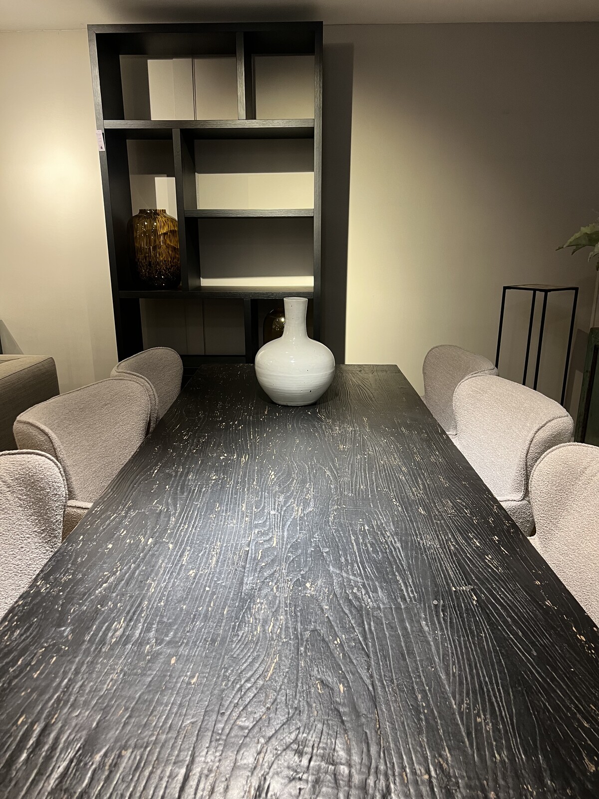 Eetkamertafel Old Pine black