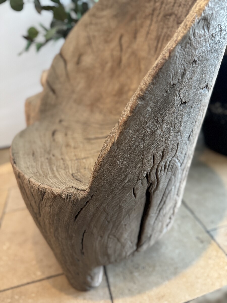 Mini Throne van massief iepenhout