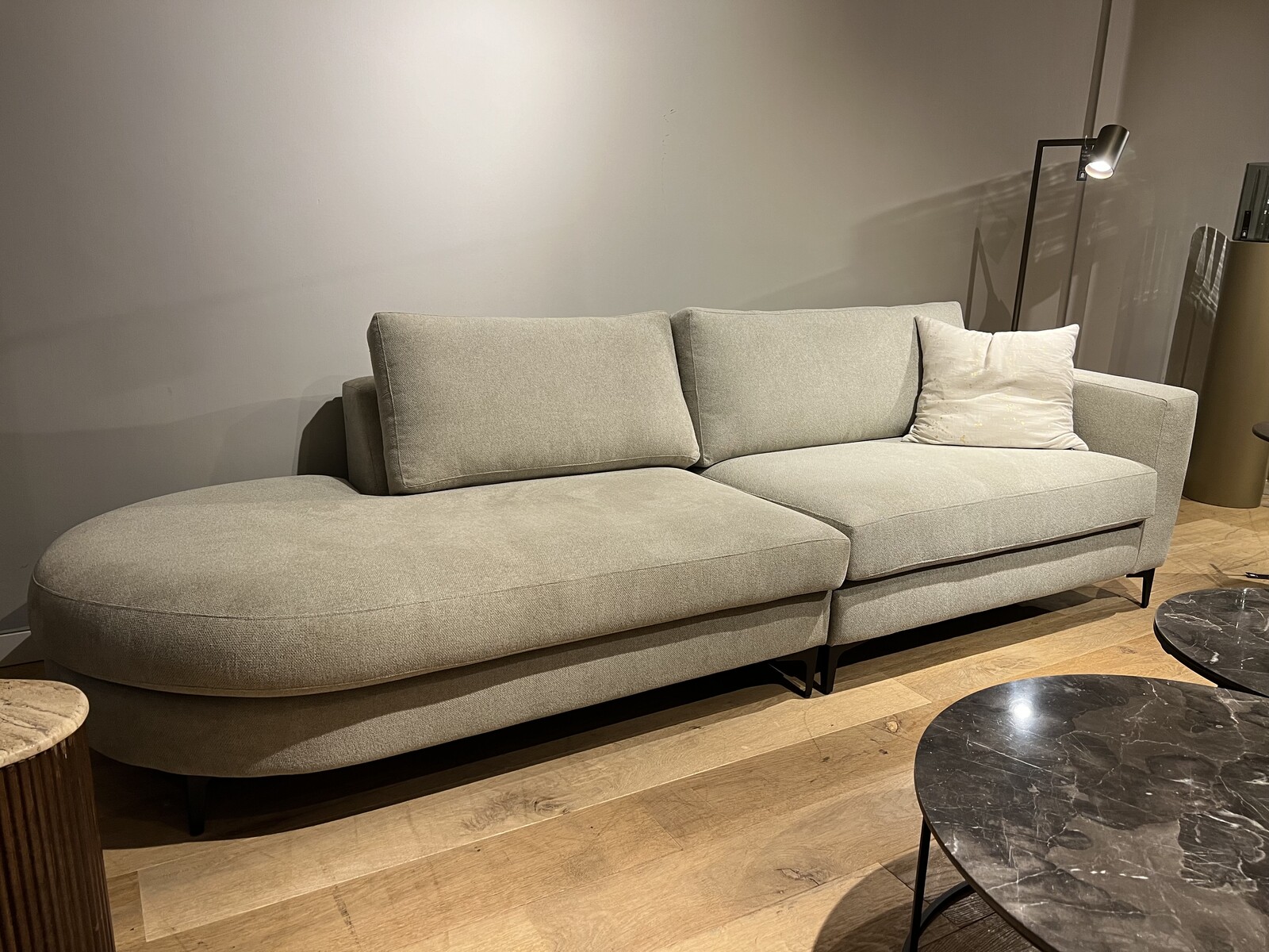 Model River van Olav Home