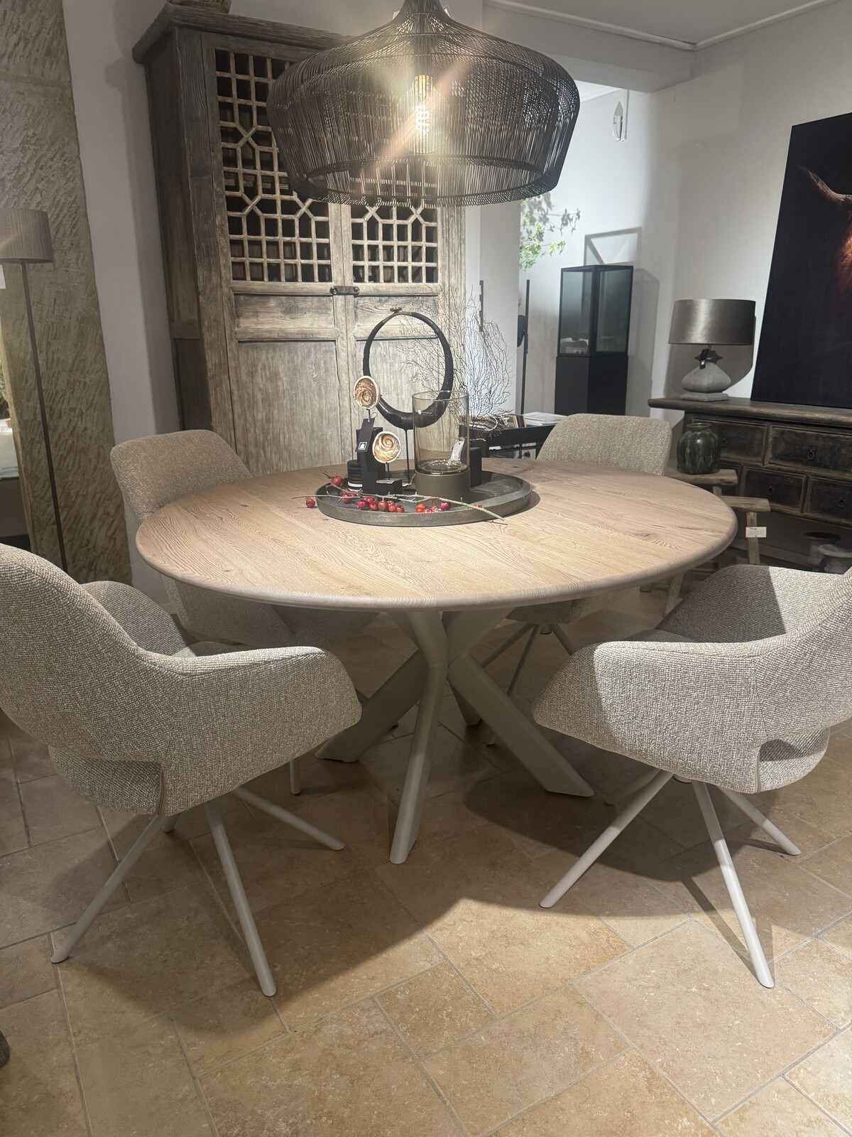 Ronde Eetkamertafel Massief Eiken met bladdikte 3 cm