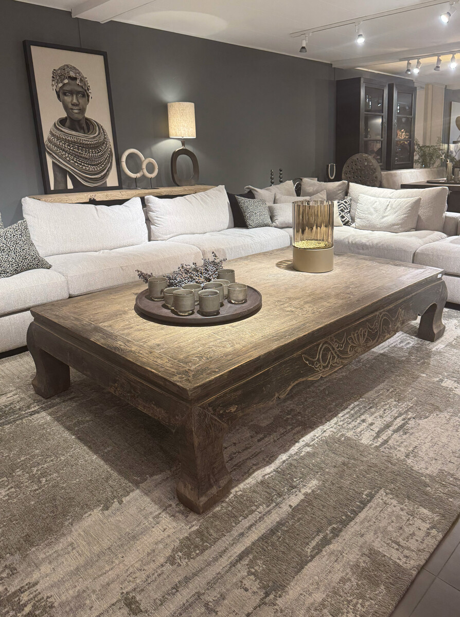 Salontafel antiek bed