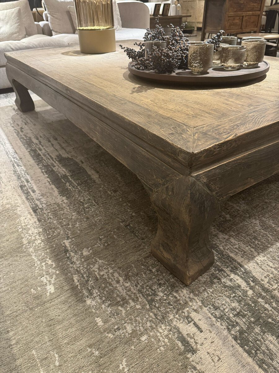 Salontafel antiek bed