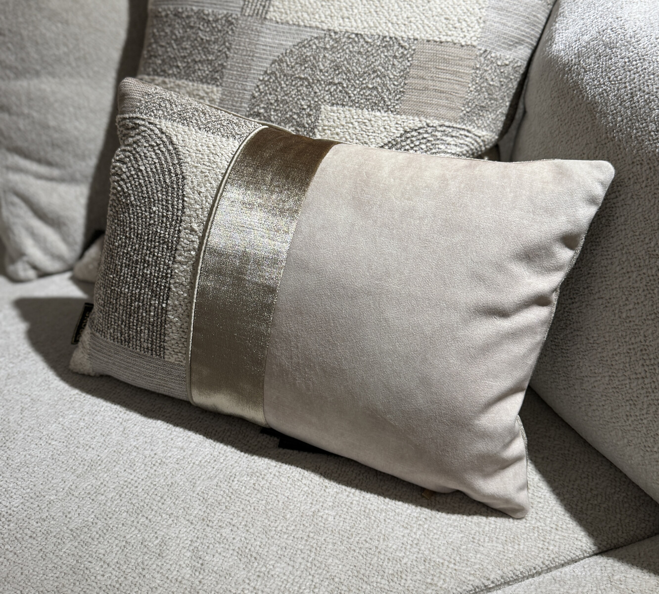 Sierkussen Osaka strook van Brons