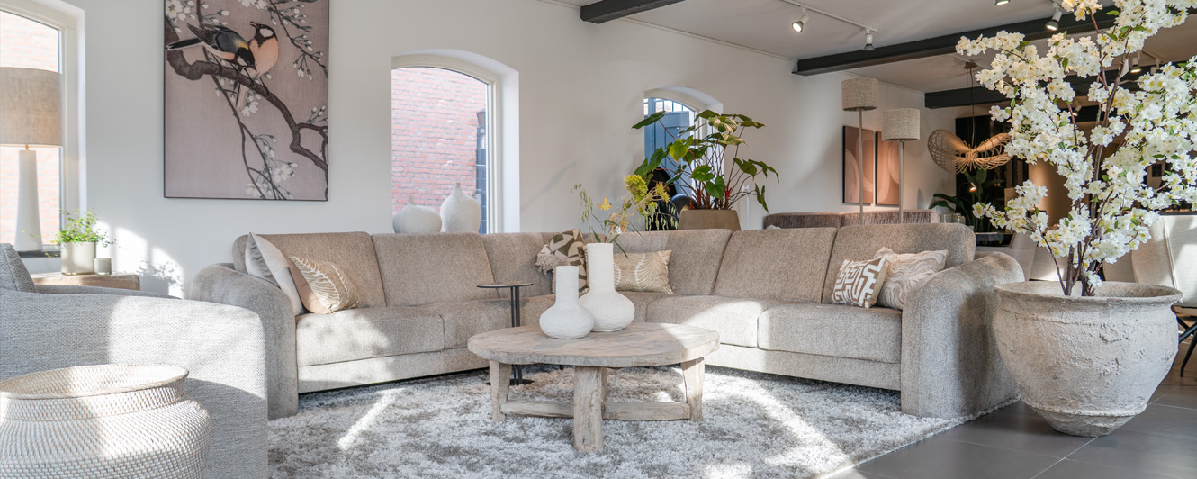 'T LOOIERSHUIS INTERIEURS MAART