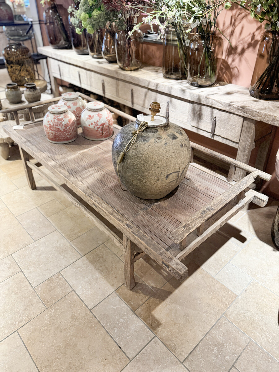 Uniek meubel van olmenhout