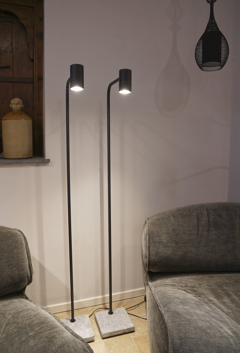 favoriete Dezelfde Overvloedig Vloerlamp met arduin voet - Verlichting - Collectie - Looiershuis